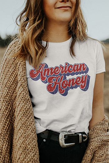 White America Honey Graphic Short Sleeve Top