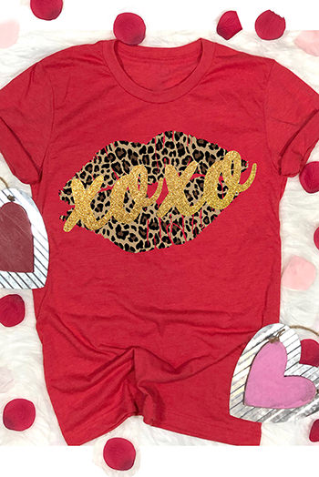 Red XOXO Leopard Lips Glitter Graphic Tee