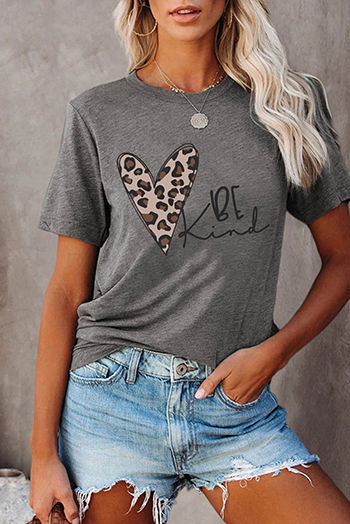 Be Kind Leopard Heart Shape Print Short Sleeve T Shirt