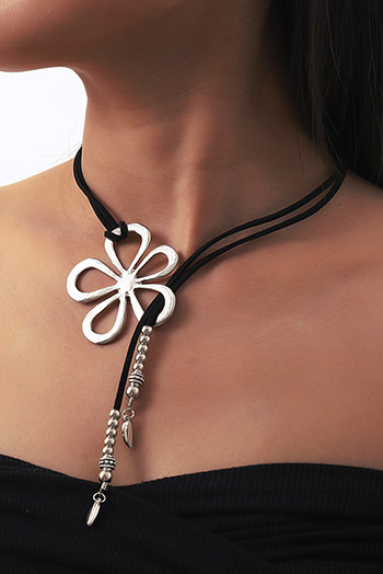 Silvery Hollow Out Floral Leather Rope Y-shaped Necklace