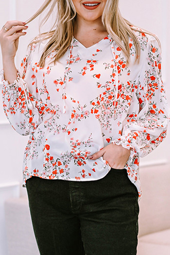 White Split V Neck Floral Plus Size Blouse with Ruffles