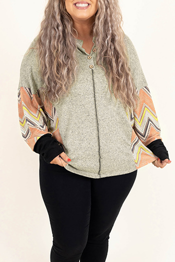 Gray Plus Size Chevron Sleeves Top