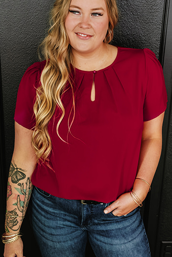 Red Dahlia Keyhole Pleated Crew Neck Plus Size T Shirt