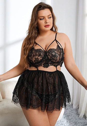 Plus Size Floral Frenzy Babydoll Set