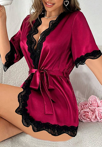 Kiss Lounge Satin Robe