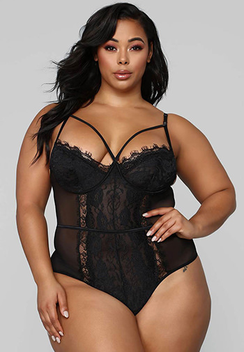 Plus Size So Convincing Lace Teddy