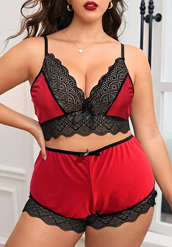 Plus Size Exposed Romance Bra Set