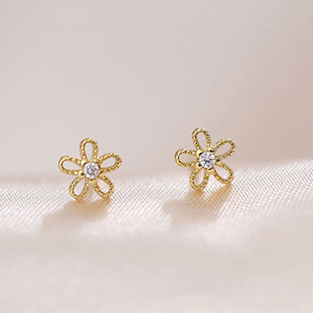 Hollow CZ Flower Beautiful 925 Sterling Silver Stud Earrings