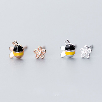 Honey Bees Flower Cubic Zirconia 925 Silver Stud Earrings