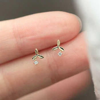 Cubic Zirconia Leaves 925 Sterling Silver Stud Earrings