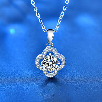 Moissanite CZ Hollow Four Leaf Clover Lucky 925 Sterling Silver Necklace