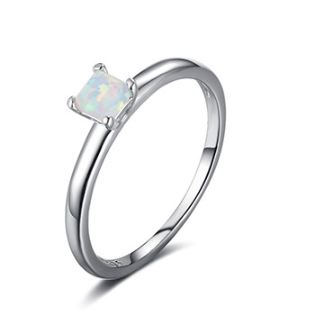 Simple Created Opal Four Claws 925 Silver Ring