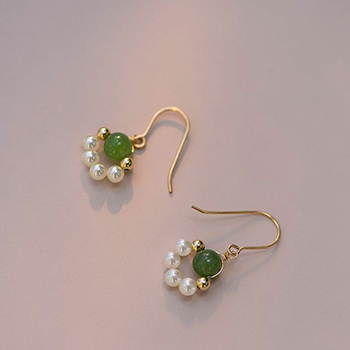 Beautiful Shell Pearl Green Jade Fan 925 Sterling Silver Dangling Earrings