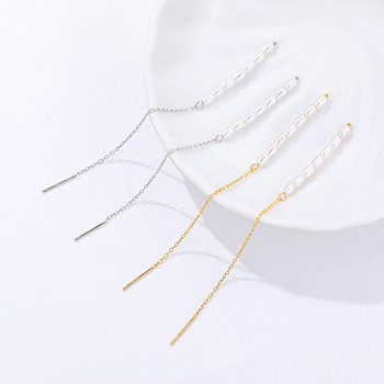 Elegant Mini Oval Shell Pearls Tassels Silver Thread Dangling Earrings