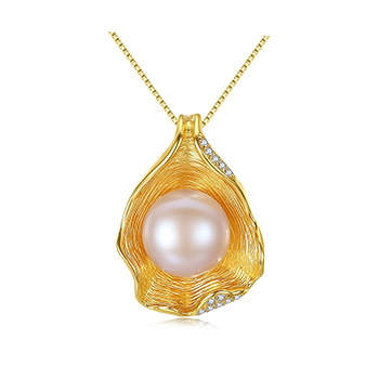 Round Natural Pearl In Cubic Zirconia Shell 925 Silver Necklace