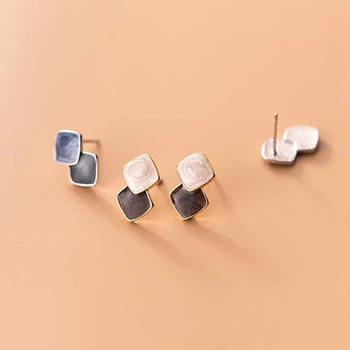 Rhombus Stitching 925 Sterling Silver Stud Earrings