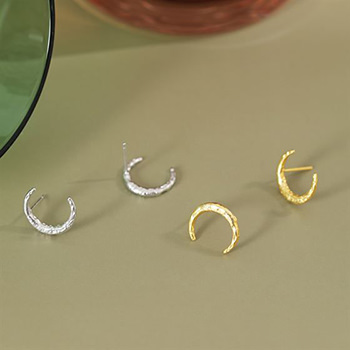 Crescent Moon Letter C 925 Sterling Silver Stud Earrings