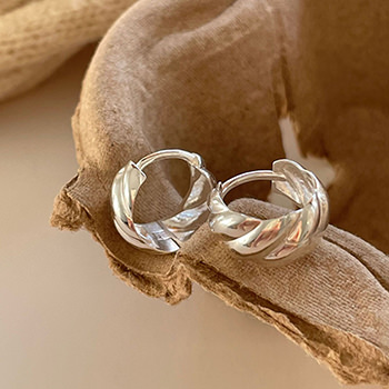 Women Twisted Wave 925 Sterling Silver Hoop Earrings