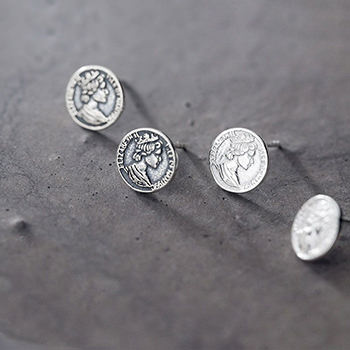 Round Portrait Coin 925 Sterling Silver Studs Earrings