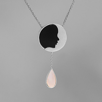 Natural Agate Portrait Moon Waterdrop Shell 925 Sterling Silver Pendant